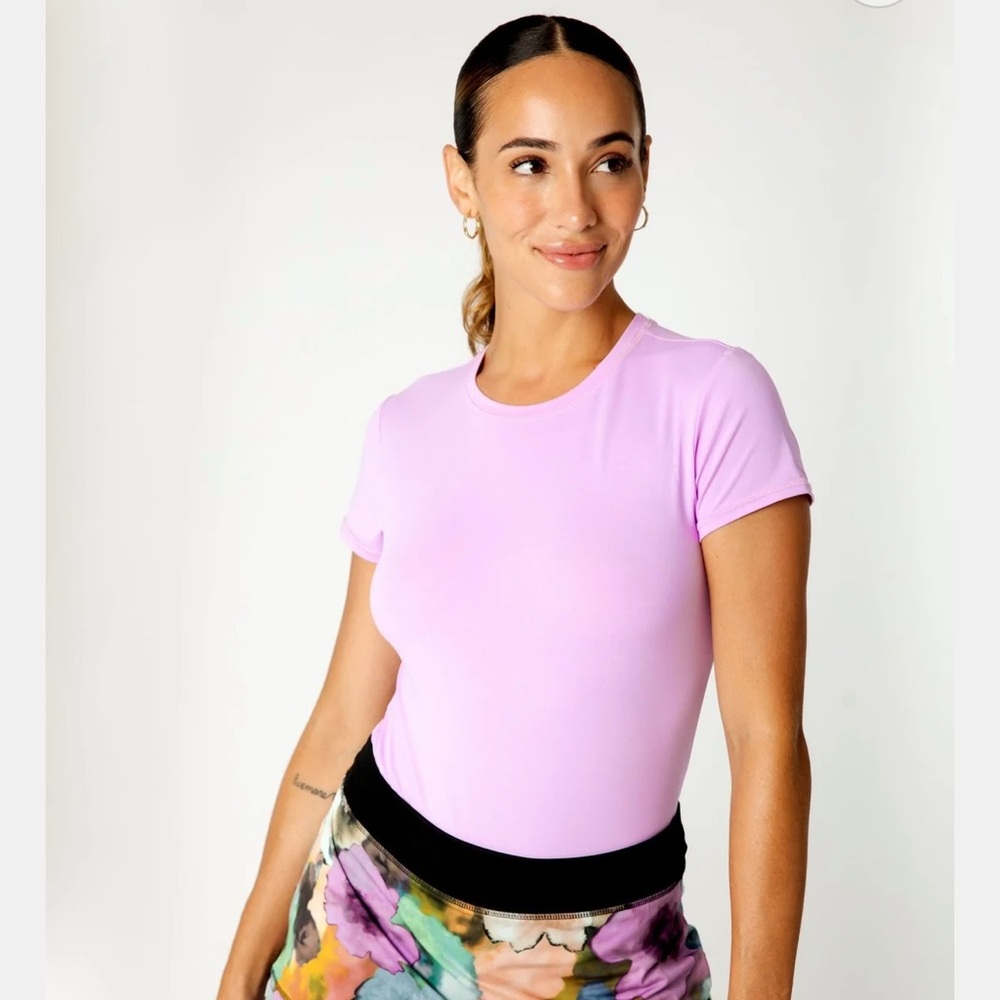 Sofibella Lavender Women's Top golf short sleeve UV Protection size small 🪻